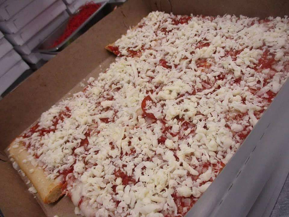 Zontinis Pizza | restaurant | 100 S 4th St, Martins Ferry, OH 43935, USA | 7406333222 OR +1 740-633-3222