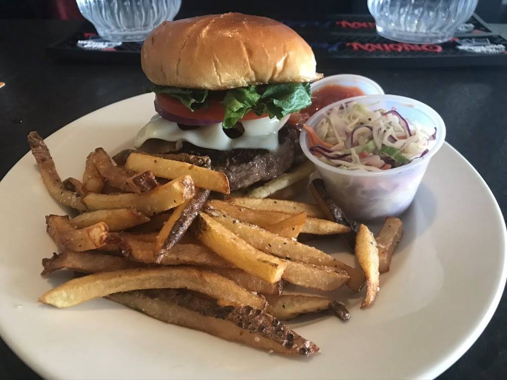 The Parkside | restaurant | 1902 Scott St, Lafayette, IN 47904, USA | 7658380964 OR +1 765-838-0964