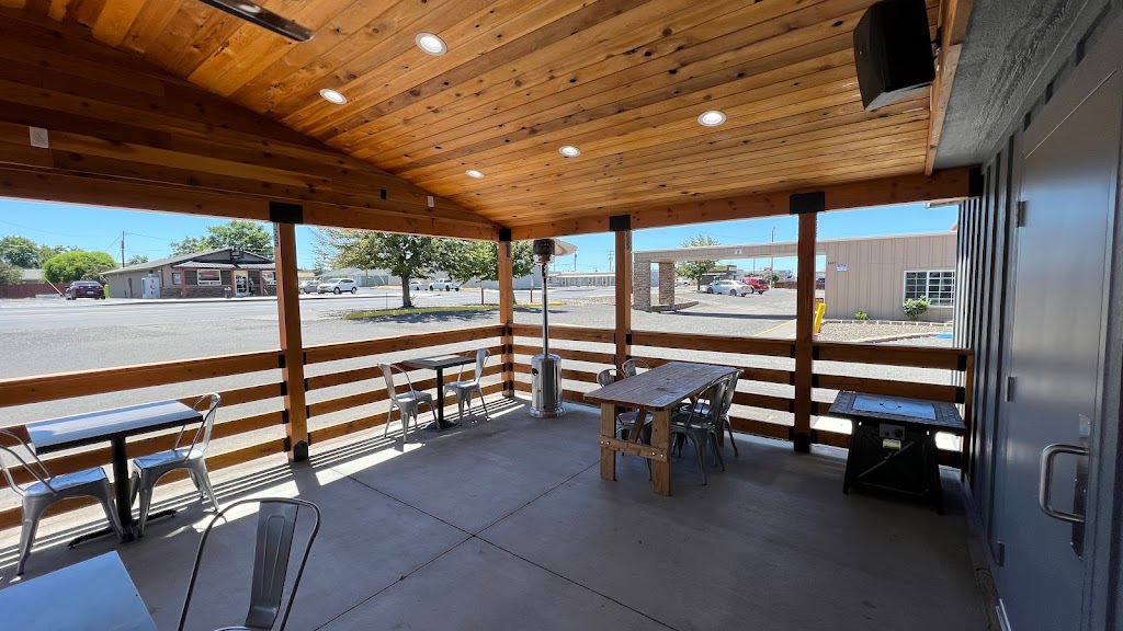 The Bridge Bistro & Brews | restaurant | 1501 6th St, Umatilla, OR 97882, USA | 5419224112 OR +1 541-922-4112