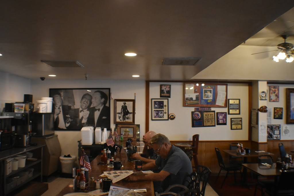 The Egg Connection | restaurant | 3114 E Fort Lowell Rd, Tucson, AZ 85716, USA | 5208811009 OR +1 520-881-1009