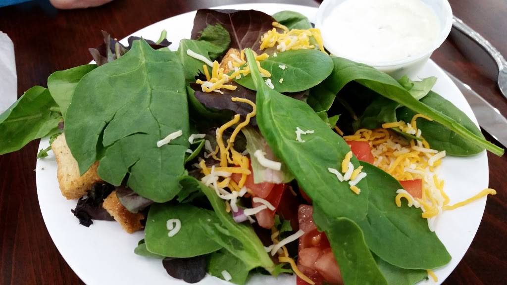 Sugar Creek Brickhouse | restaurant | 5821 W US Hwy 40, Greenfield, IN 46140, USA | 3179476571 OR +1 317-947-6571