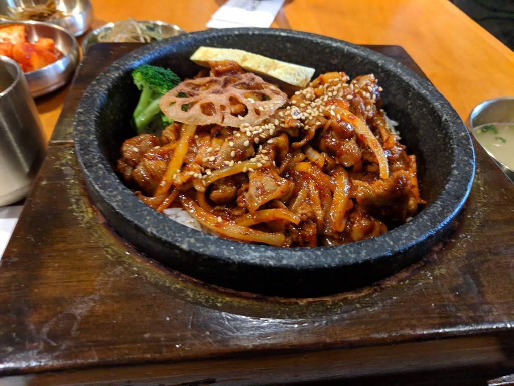 Koryo Samgyetang 고려삼계탕 | restaurant | 5865 Leslie St, North York, ON M2H 1W8, Canada | 4164930880 OR +1 416-493-0880