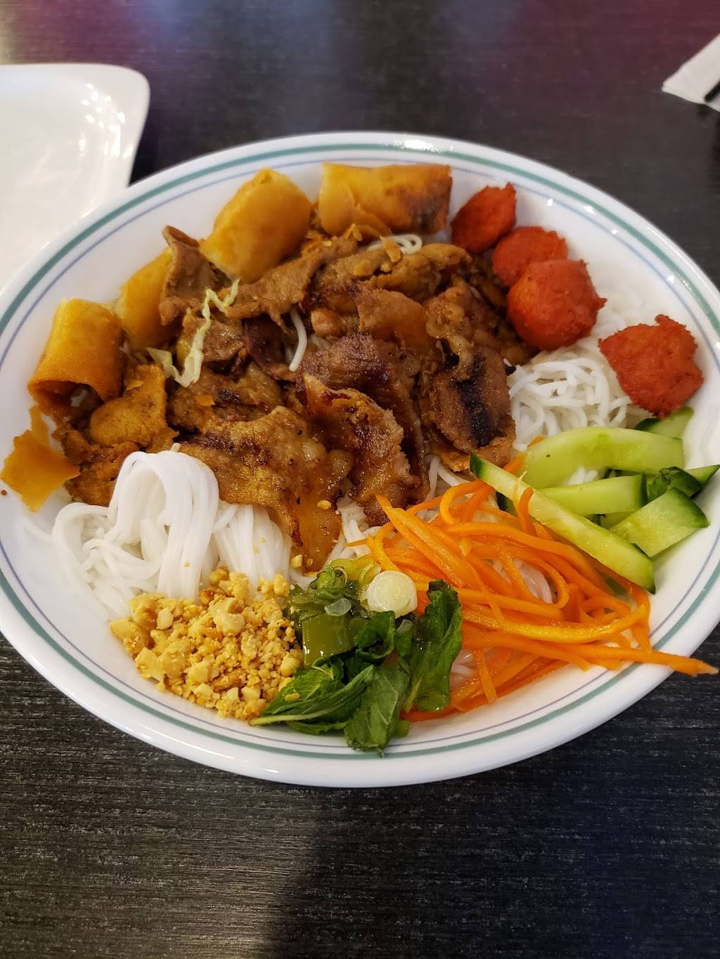 Pho Lee Restaurant | restaurant | 1030 Adelaide St N #8c, London, ON N5Y 2M9, Canada | 5196671828 OR +1 519-667-1828