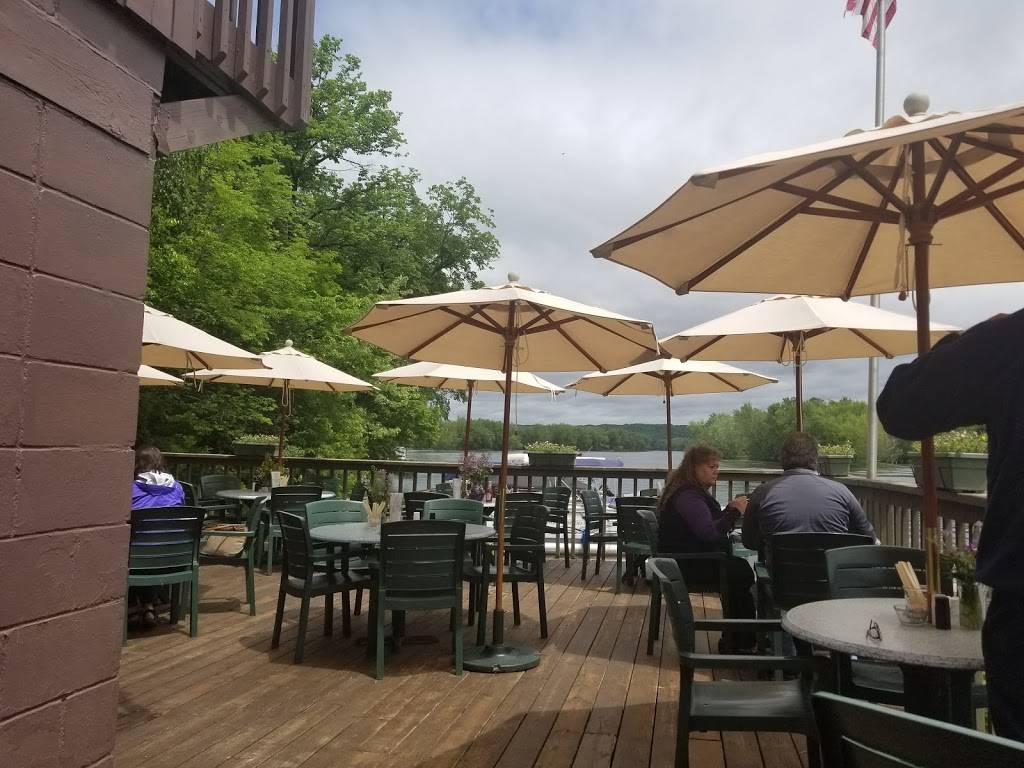 Marine Landing b.o.t.m. | restaurant | 10 Elm St, Marine on St Croix, MN 55047, USA | 6514334577 OR +1 651-433-4577