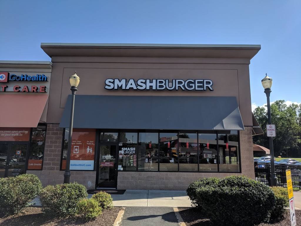 Smashburger | restaurant | 54 Hazard Ave, Enfield, CT 06082, USA | 8606986229 OR +1 860-698-6229