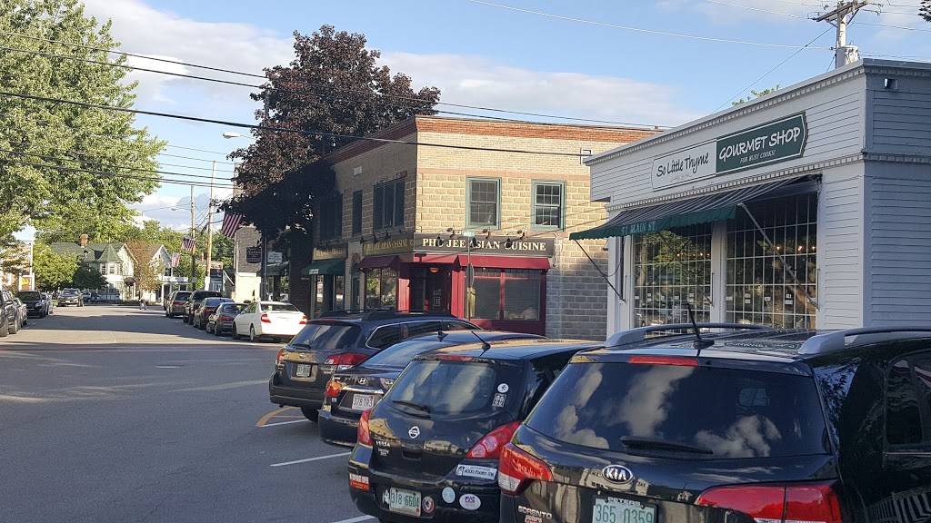 Phu Jee | restaurant | 55 Main St, Meredith, NH 03253, USA | 6032791129 OR +1 603-279-1129