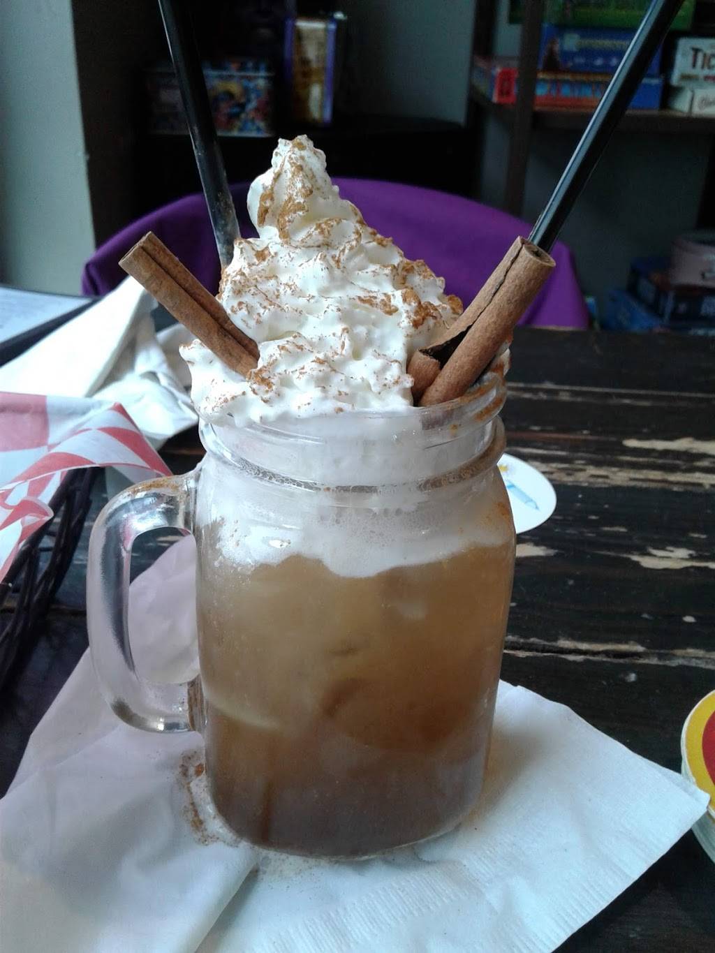 Oak & Shield Gaming Pub | restaurant | 600 E Ogden Ave, Milwaukee, WI 53202, USA | 4149881750 OR +1 414-988-1750