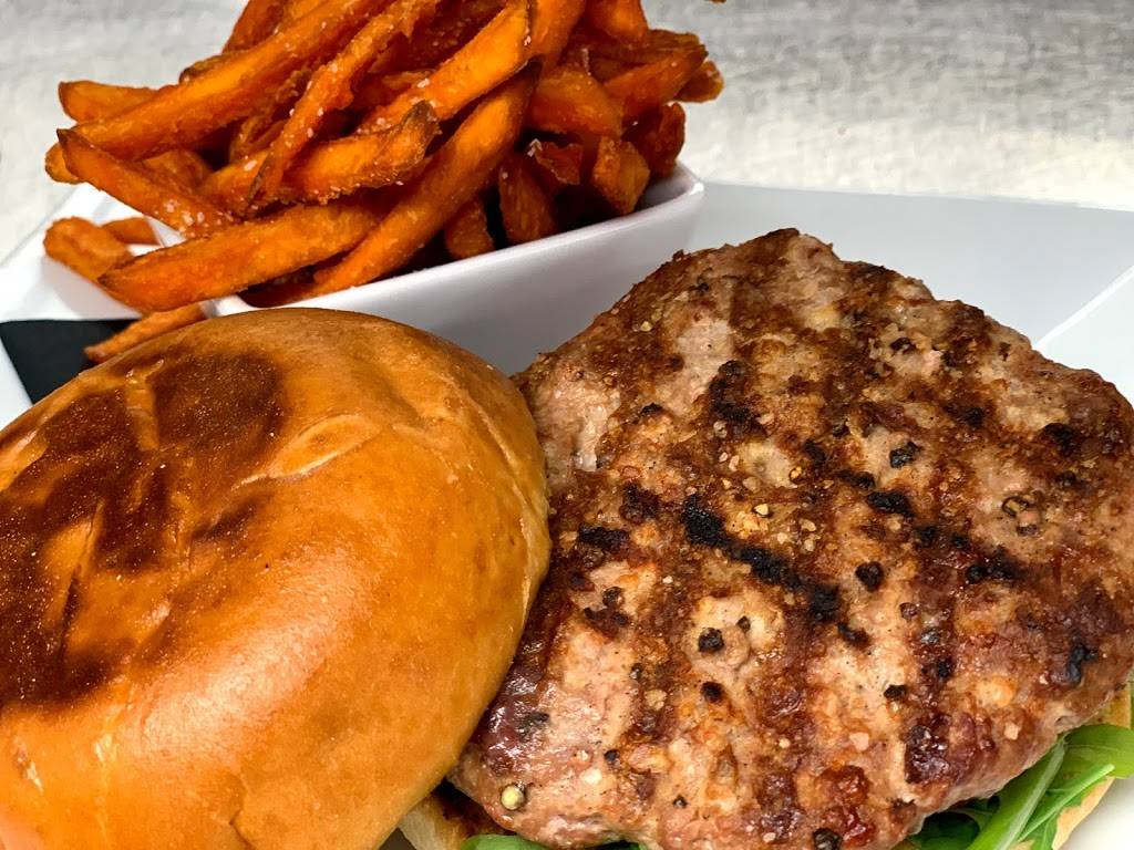 3 Eleven Kitchen and Cocktails | restaurant | 311 N Market St # 100, Dallas, TX 75202, USA | 2147441423 OR +1 214-744-1423