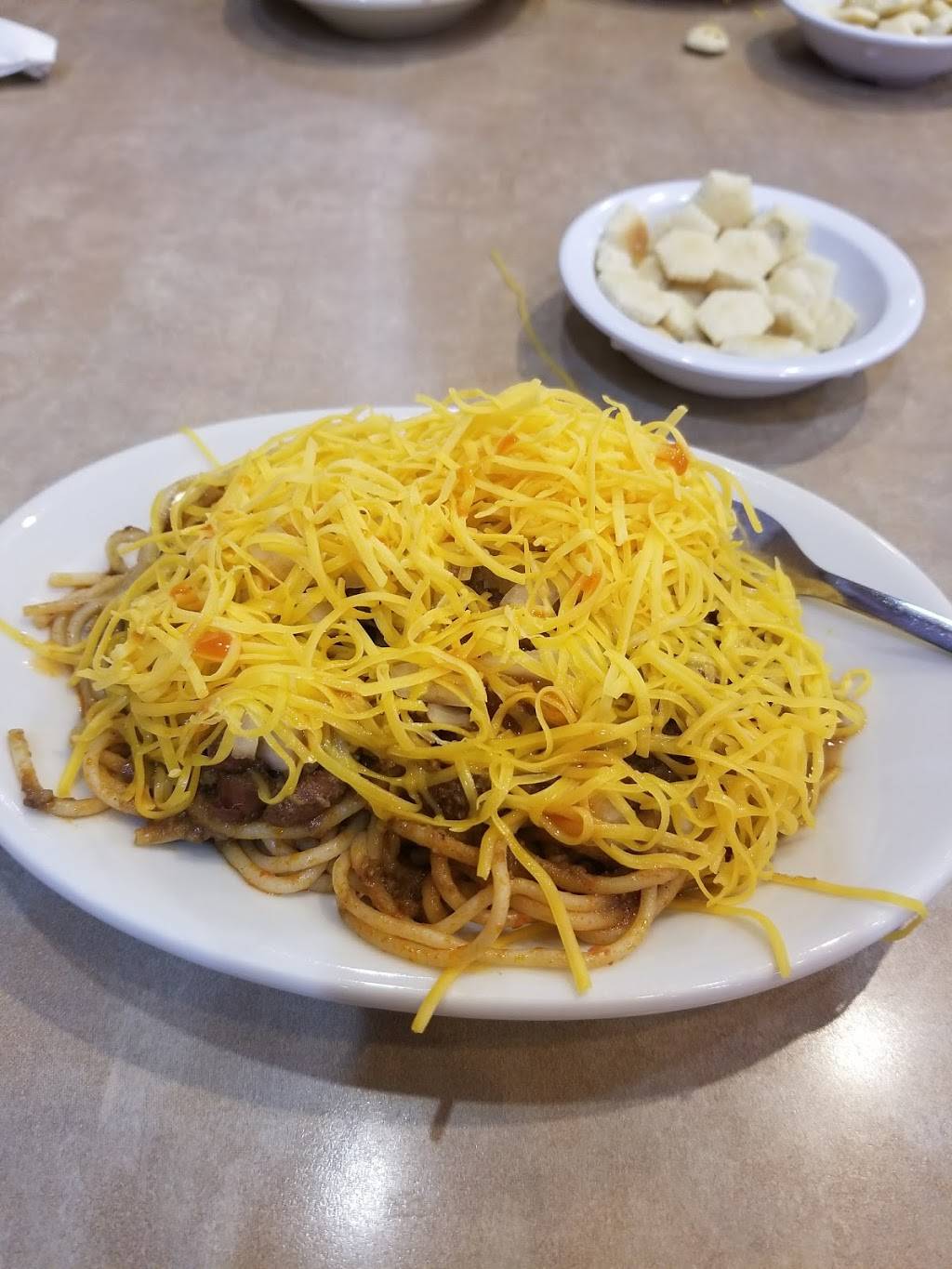 Skyline Chili | restaurant | 96 Blackburn Ln, Dry Ridge, KY 41035, USA | 8598243929 OR +1 859-824-3929