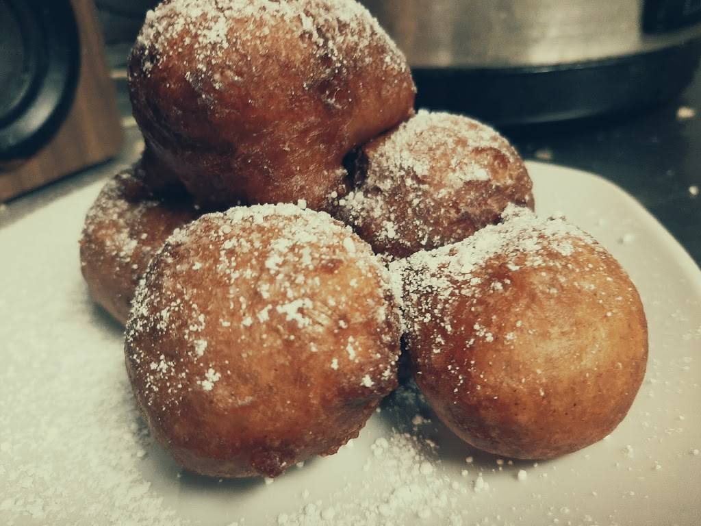 Monrovia Lounge | restaurant | 9220 Skillman St Suite 227, Dallas, TX 75243 | 2142387985 OR +1 214-238-7985