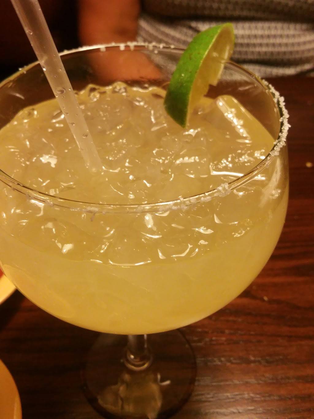 Las Flores Mexican Restaurant | restaurant | 200 S Jefferson Way, Indianola, IA 50125, USA | 5159622792 OR +1 515-962-2792