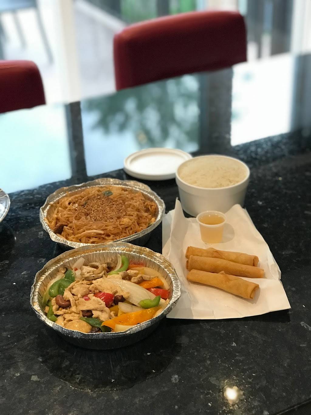 Pinn-To Thai Food Truck | restaurant | 4100 Albion Rd, Gloucester, ON K1T 3W1, Canada | 6136171881 OR +1 613-617-1881