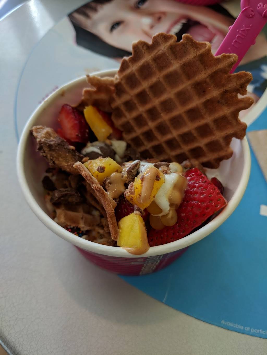 Menchies Frozen Yogurt | bakery | 245 Barranca Ave Ste 14, West Covina, CA 91791, USA | 6263322400 OR +1 626-332-2400