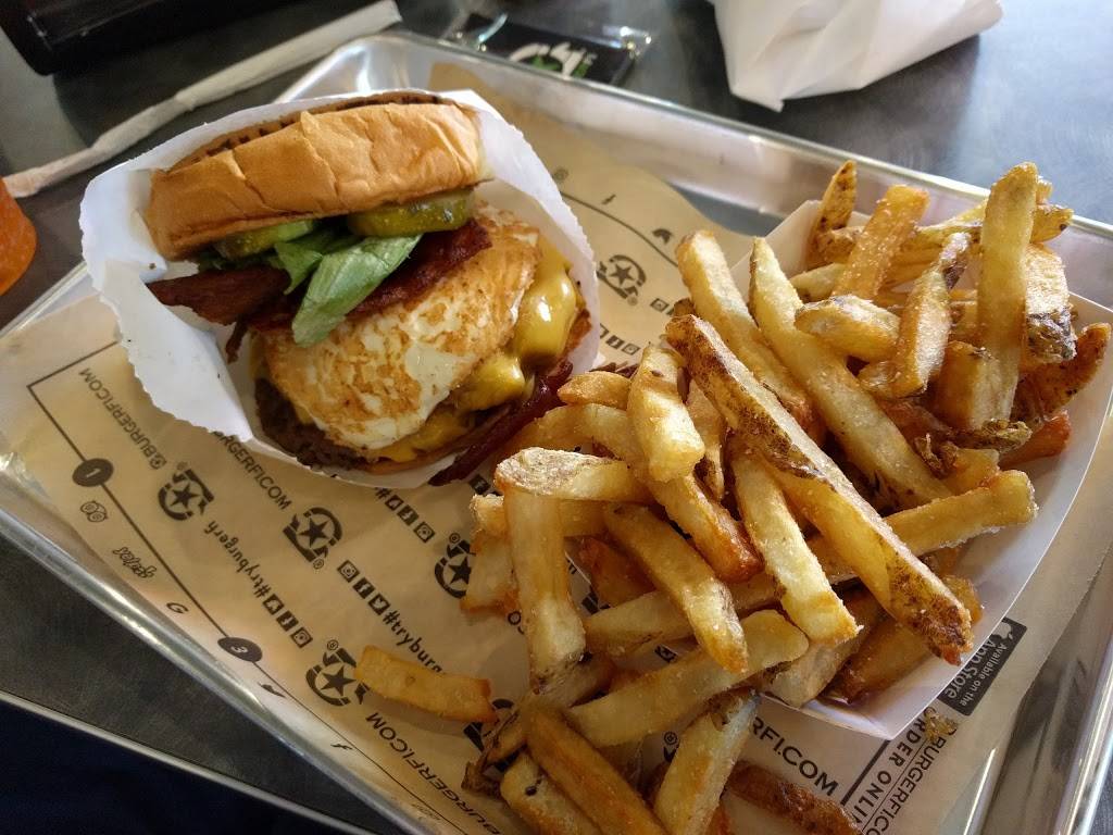 BurgerFi | restaurant | 1500 Gateway Blvd, Boynton Beach, FL 33426, USA | 5618106718 OR +1 561-810-6718
