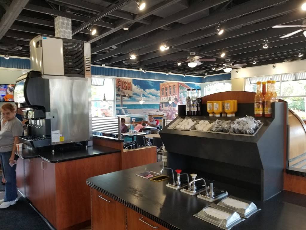 Long John Silvers | restaurant | 2552 E University Ave, Des Moines, IA 50317, USA | 5152624700 OR +1 515-262-4700