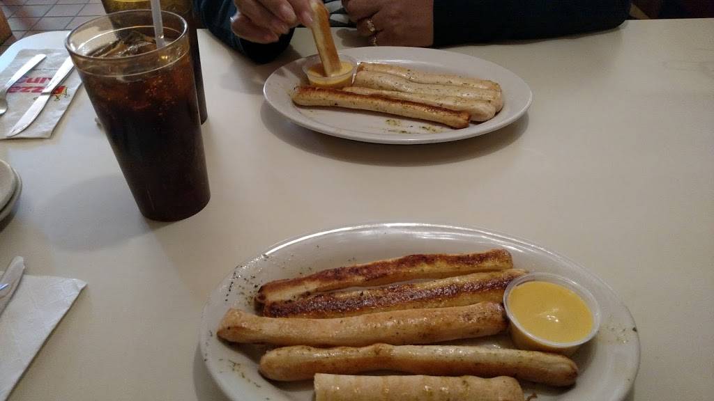 Pizza King | meal delivery | 3820 Columbus Ave, Anderson, IN 46013, USA | 7656490191 OR +1 765-649-0191