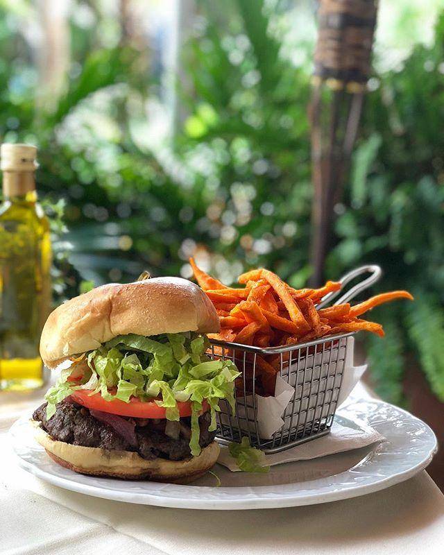 Peacock Garden Bistro | restaurant | 2889 McFarlane Rd, Coconut Grove, FL 33133, USA | 3057743332 OR +1 305-774-3332