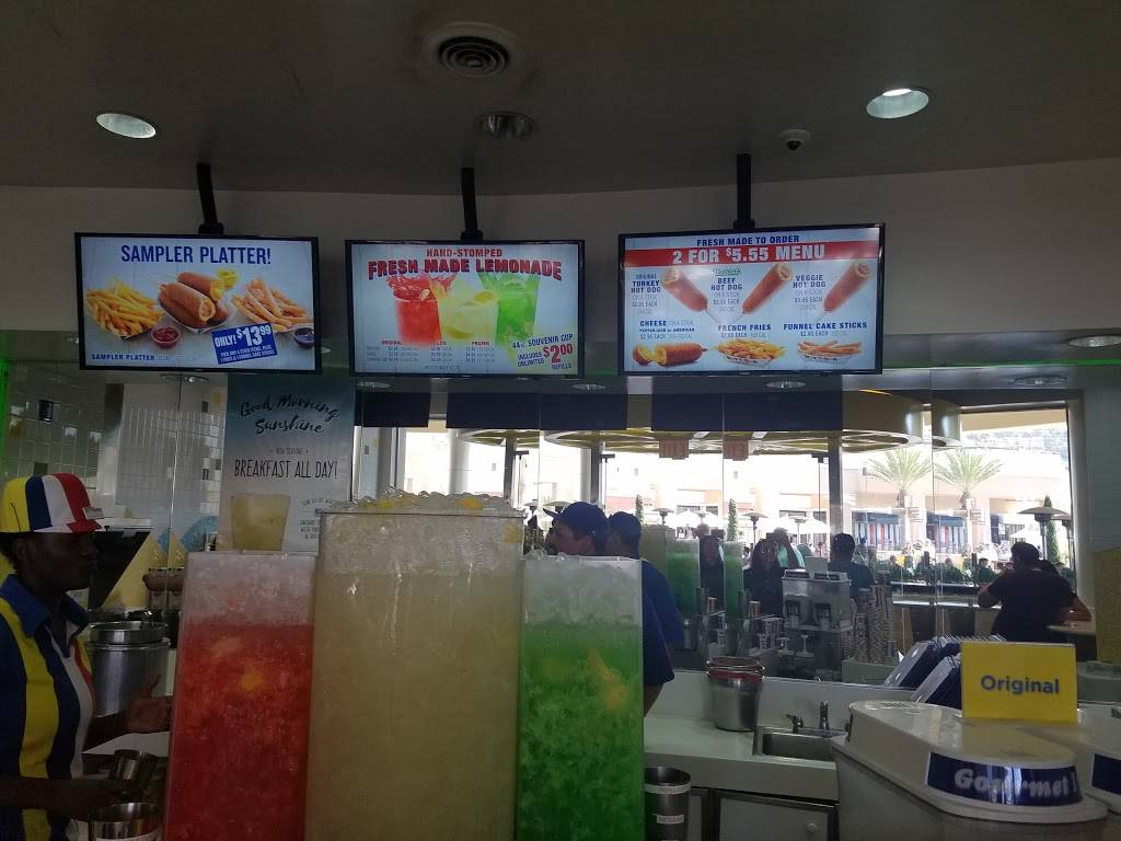 Hot Dog on a Stick | restaurant | 3146 Mission Blvd C, San Diego, CA 92109, USA | 8583815251 OR +1 858-381-5251