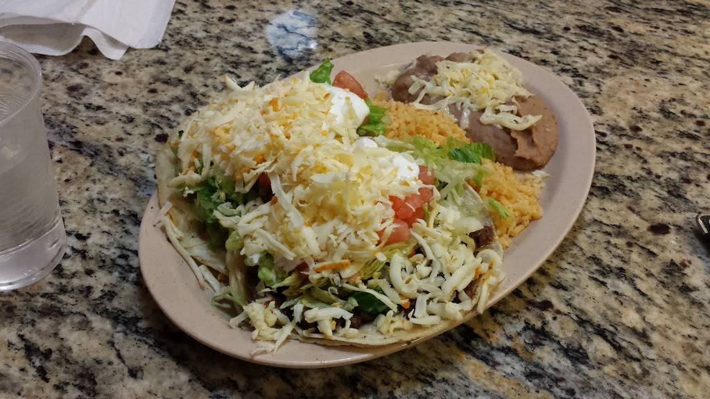 Taco Burrito King | restaurant | 5509 N Harlem Ave, Chicago, IL 60656, USA | 7734670692 OR +1 773-467-0692