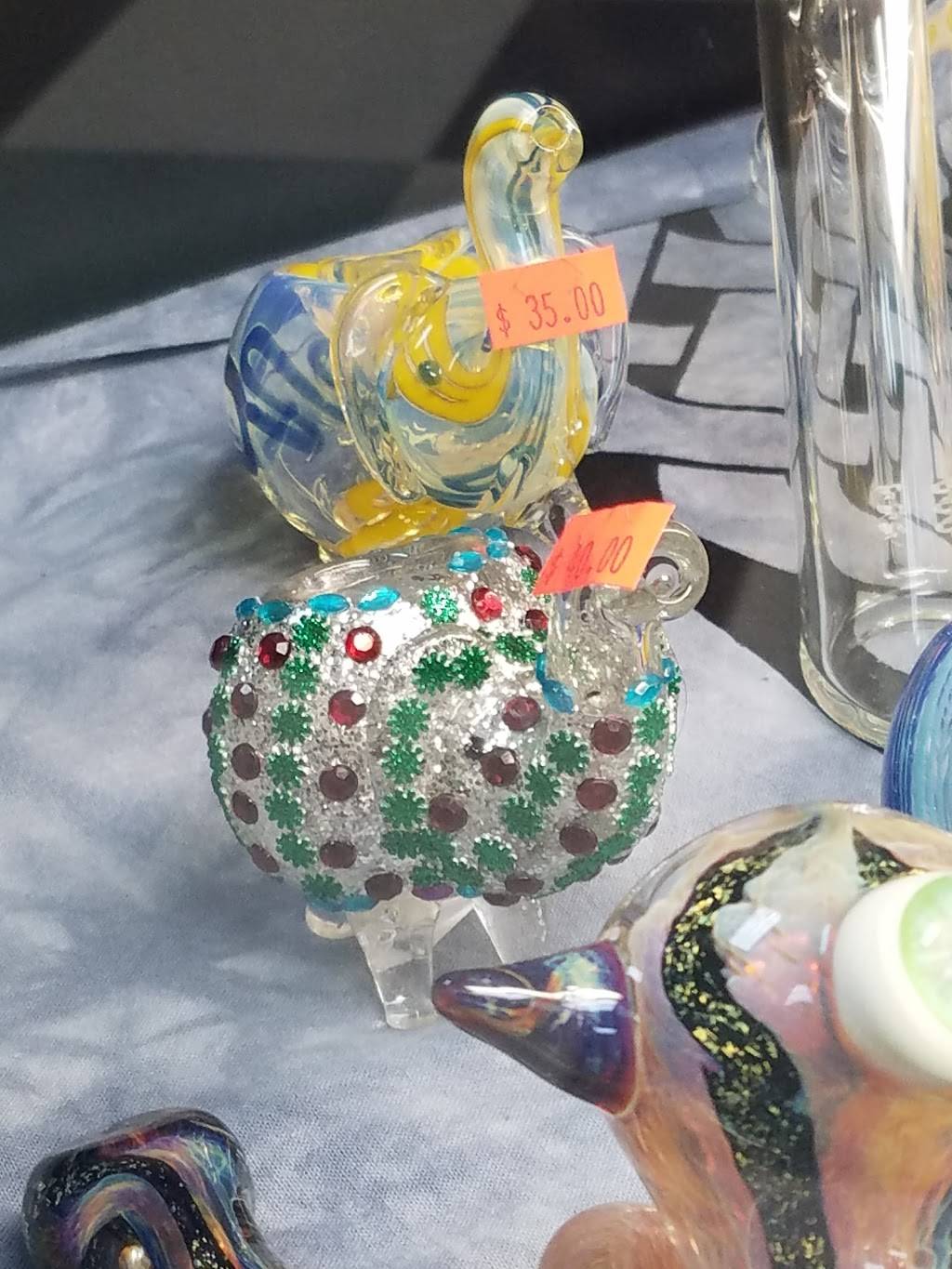 Thai E San | restaurant | 2334 N College Ave, Fayetteville, AR 72703, USA | 4795878177 OR +1 479-587-8177