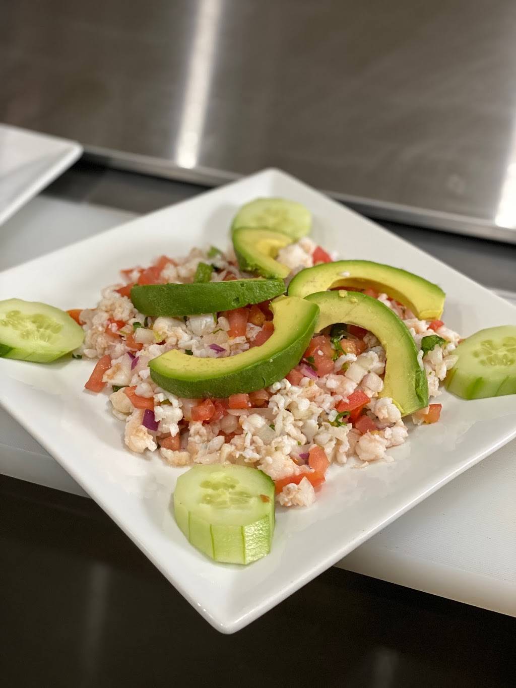 El Compita Mexican Bar And Grill | restaurant | 14010 112th Ave, Davenport, IA 52804, USA | 5634241127 OR +1 563-424-1127