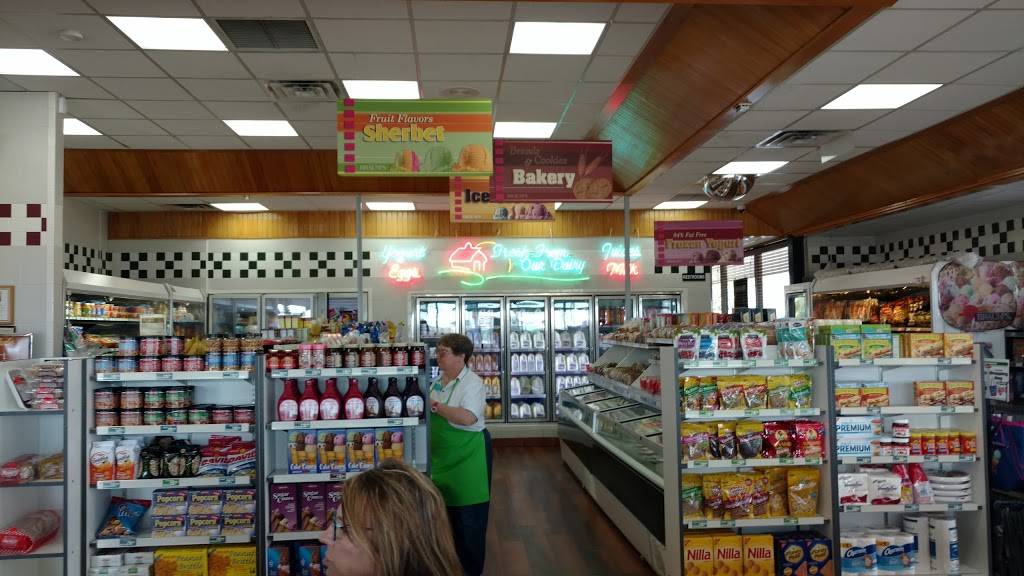 Braums Ice Cream & Burger Restaurant | restaurant | 4418 Rogers Ave, Fort Smith, AR 72903, USA | 4797833118 OR +1 479-783-3118