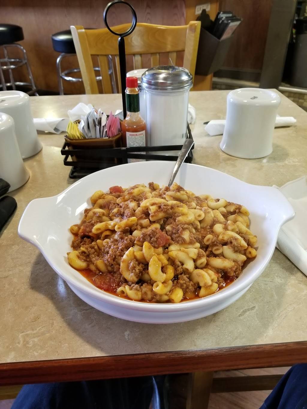 Elm Street Cafe | restaurant | 231 E Elm St, Canton, IL 61520, USA | 3096471680 OR +1 309-647-1680