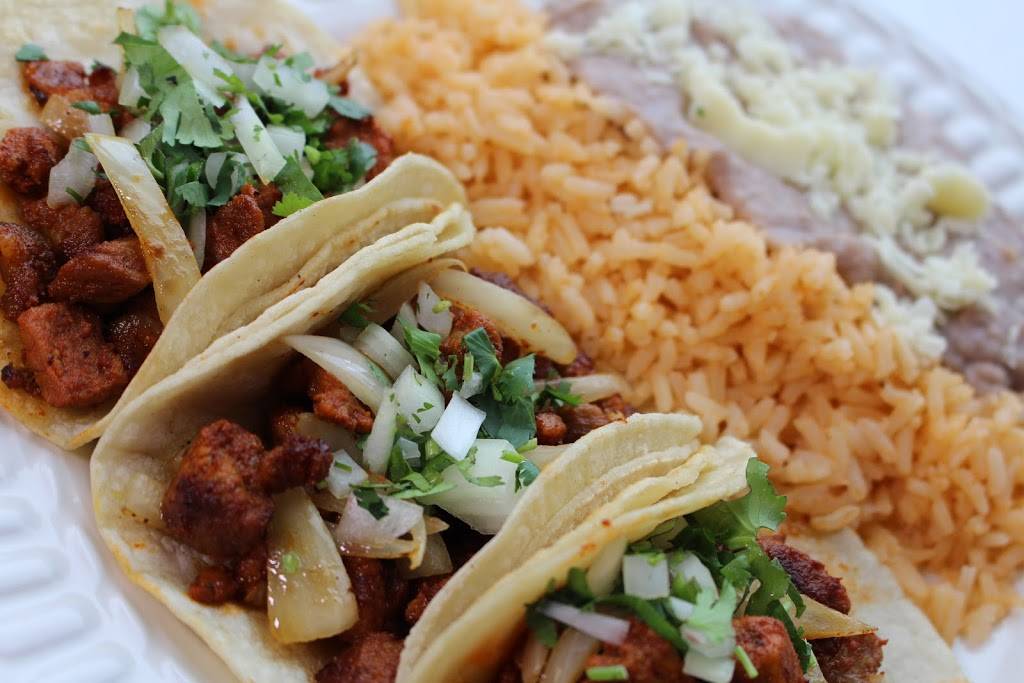 Santo Domingo Taqueria | restaurant | 5447 NE 42nd Ave, Portland, OR 97218, USA | 5032848446 OR +1 503-284-8446