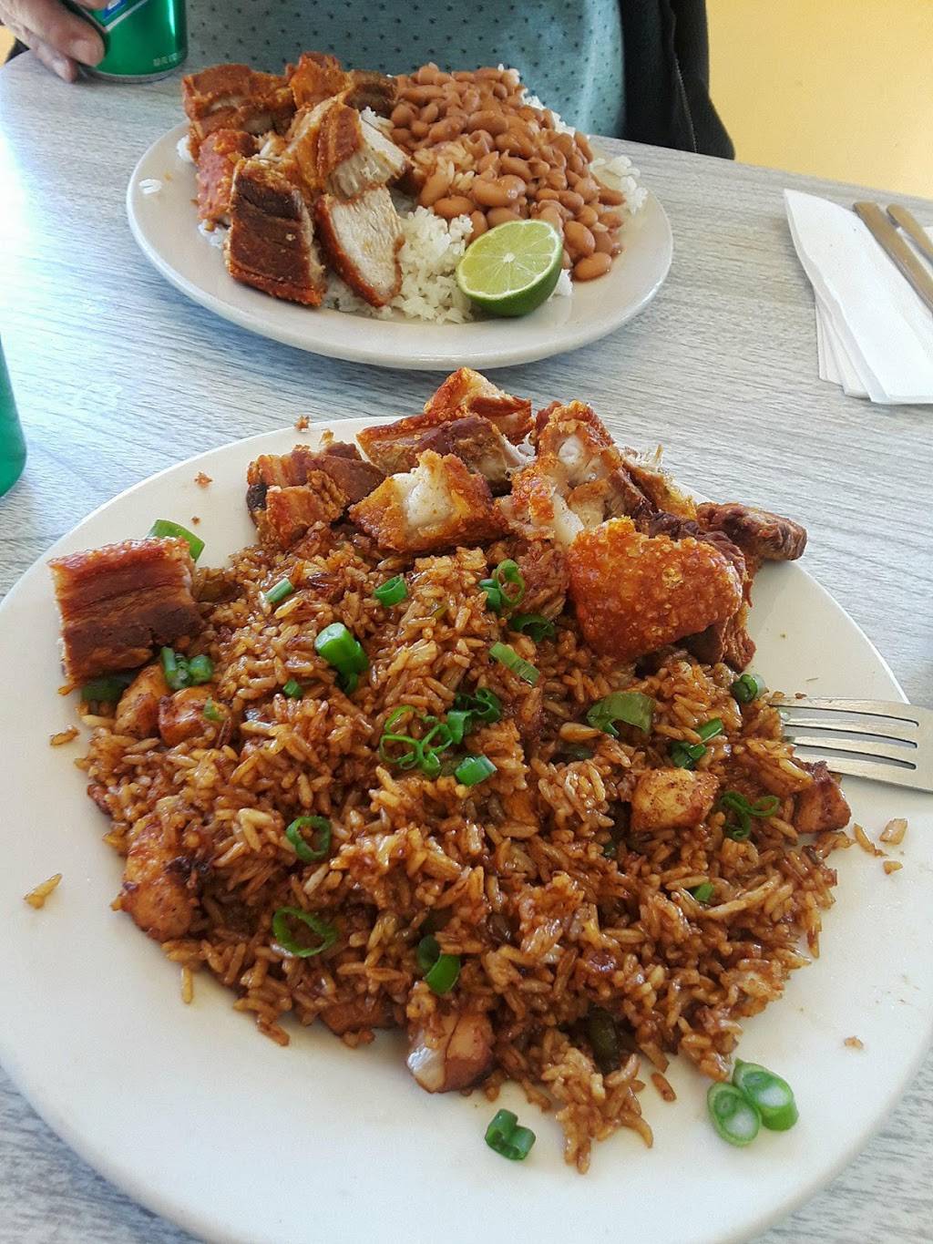 Danias Restaurant | restaurant | 423 Orange St, Newark, NJ 07107, USA | 9734827917 OR +1 973-482-7917