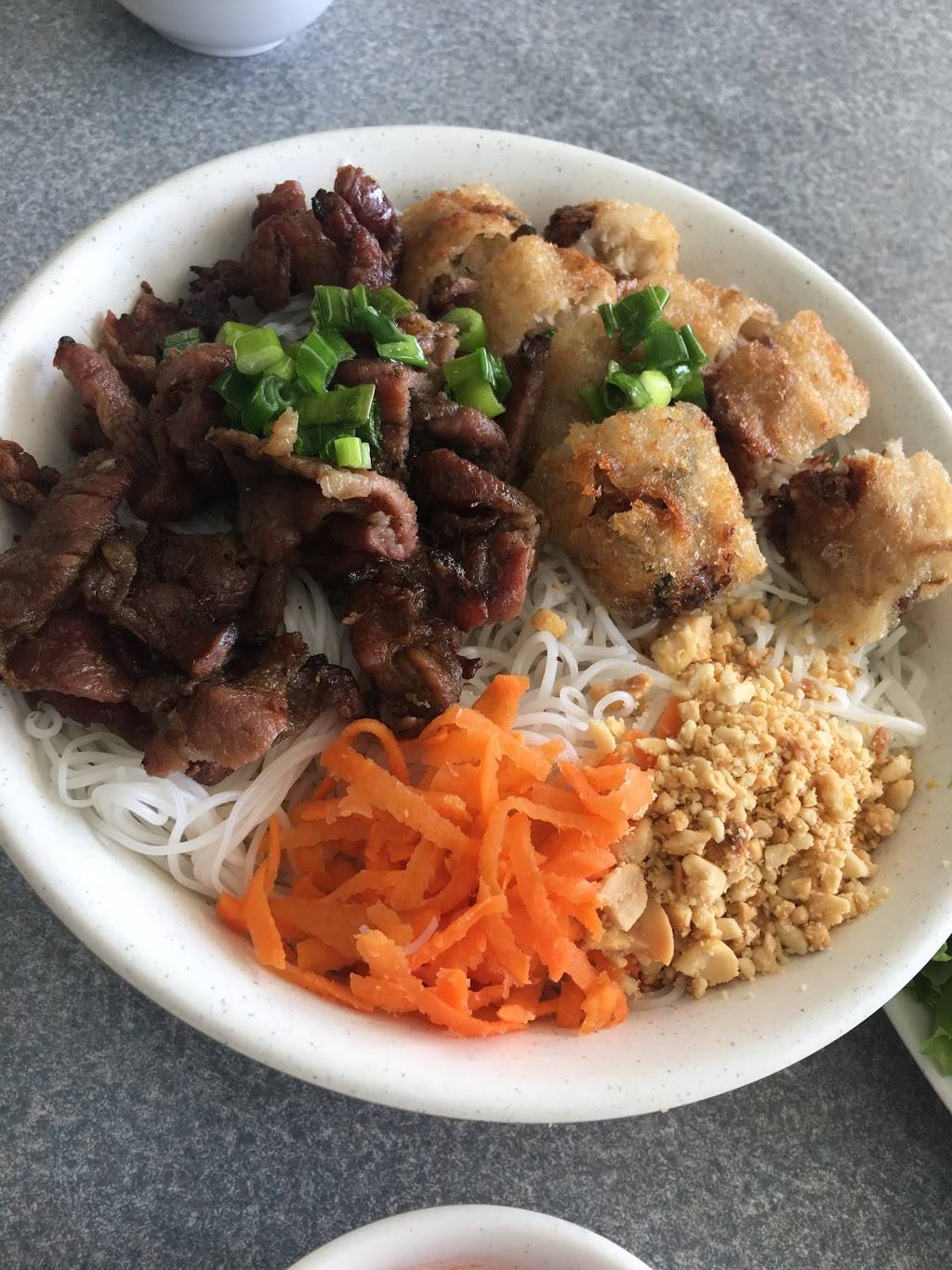 Hoang My Restaurant | restaurant | 10941 Scarsdale Blvd # A, Houston, TX 77089, USA | 2819221833 OR +1 281-922-1833