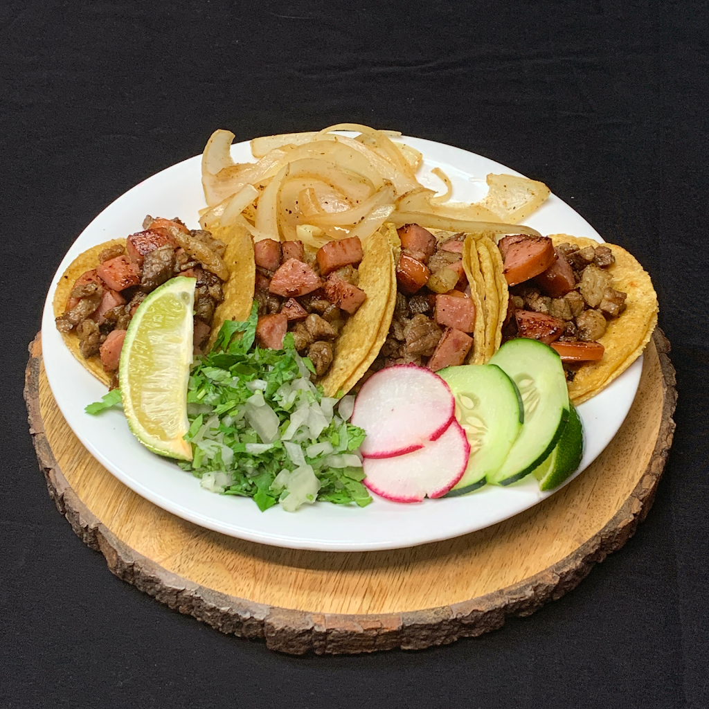 Tacos & Salsa Mexico | restaurant | 3102 N Arkansas Ave B, Laredo, TX 78043, USA | 9567752688 OR +1 956-775-2688