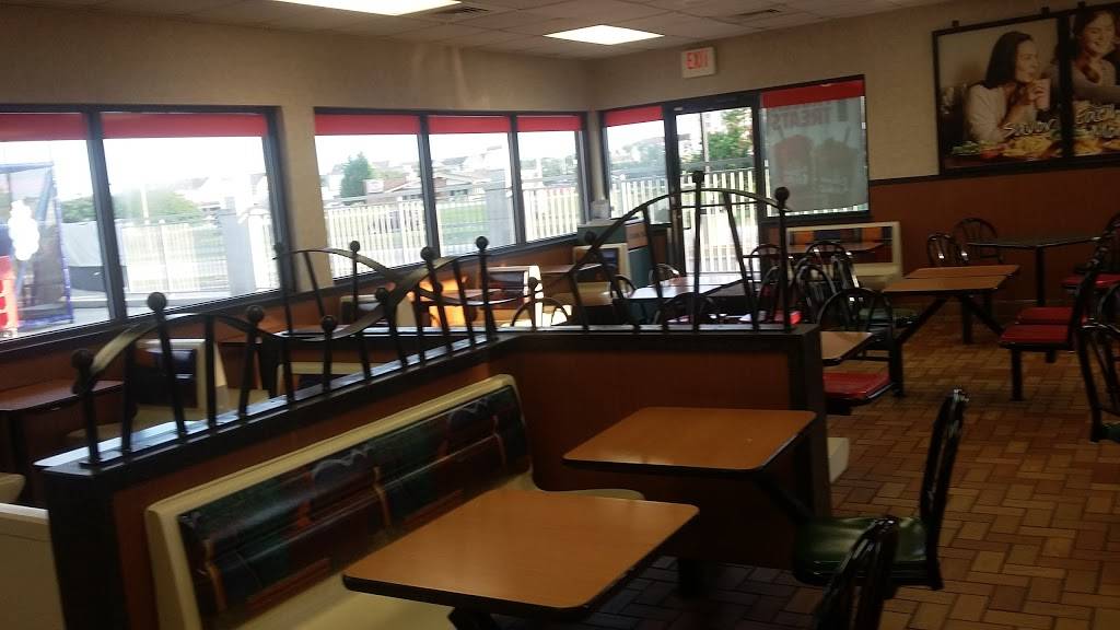 Burger King | restaurant | 2703 David H McLeod Blvd, Florence, SC 29501, USA | 8436671010 OR +1 843-667-1010