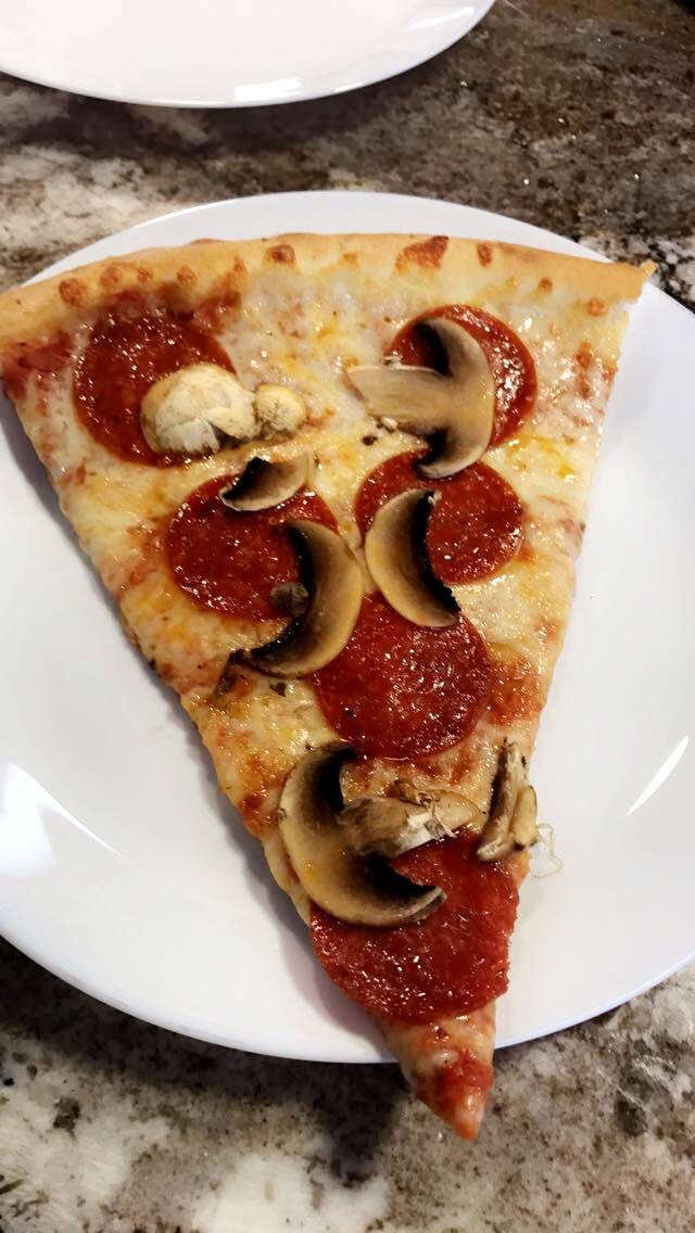 Antonios Pizza | restaurant | 9605 N Tryon St z, Charlotte, NC 28262, USA | 9809995368 OR +1 980-999-5368