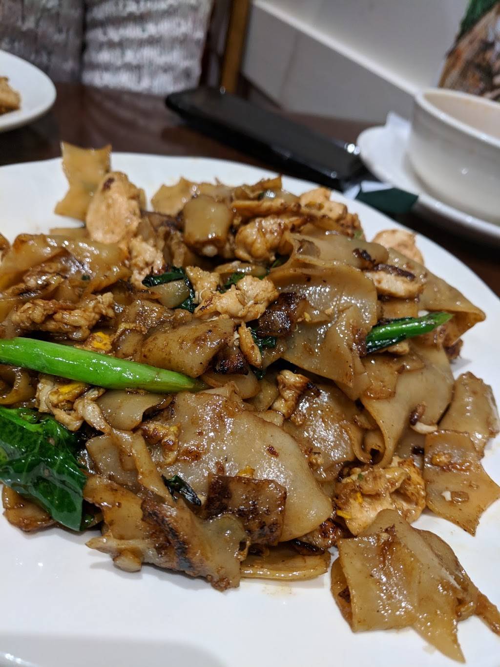 SABYDEE Thai & Lao Cuisine | restaurant | 3211 Mt Pleasant St NW, Washington, DC 20010, USA | 2029862093 OR +1 202-986-2093