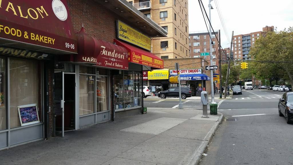 Tandoori Food & Bakery | bakery | 9904 63rd Rd, Rego Park, NY 11374, USA | 7188971071 OR +1 718-897-1071