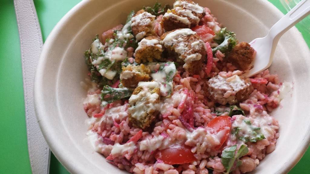 Freshii | restaurant | 861 York Mills Rd, North York, ON M3B 1Y2, Canada | 4163840145 OR +1 416-384-0145