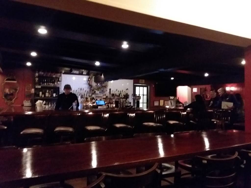 Paulas Public House | restaurant | 2186 New Hackensack Rd, Poughkeepsie, NY 12603, USA | 8454547821 OR +1 845-454-7821
