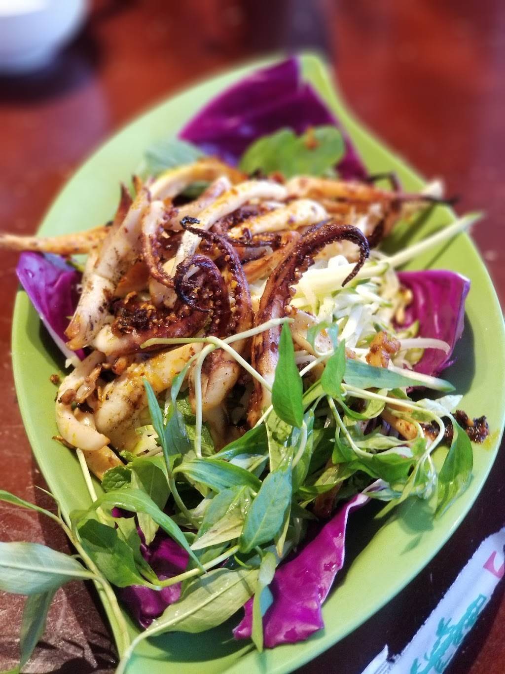 Huong Dong Co Noi | restaurant | 10451 Bolsa Ave #101, Westminster, CA 92683, USA | 7148391014 OR +1 714-839-1014