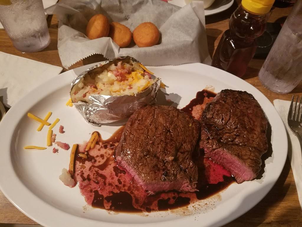 Doe’s | restaurant | 422 N 3rd St, Fort Smith, AR 72901, USA | 4797849111 OR +1 479-784-9111