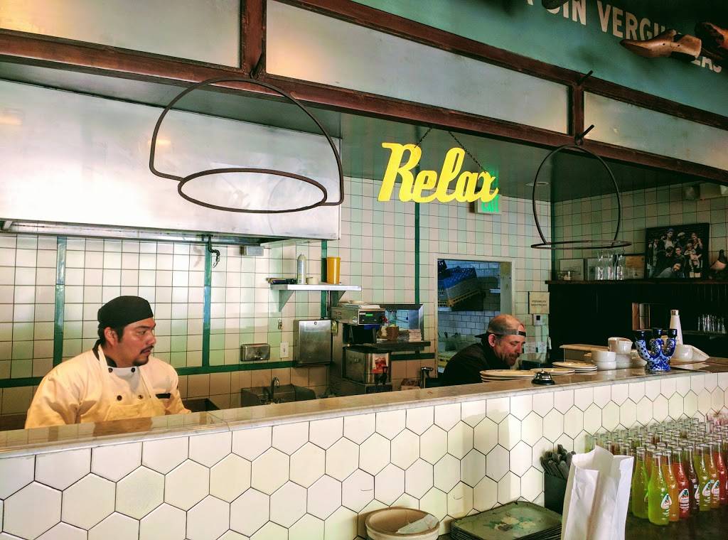 Escuela Taqueria | restaurant | 7615 Beverly Blvd, Los Angeles, CA 90036, USA | 3239326178 OR +1 323-932-6178