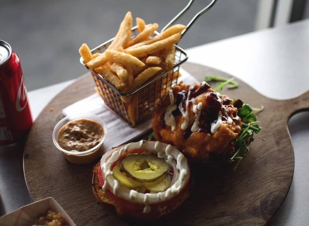 M&CO. Burgers | restaurant | 2088 Lawrence Ave E, Scarborough, ON M1R 2Z5, Canada | 6473522088 OR +1 647-352-2088