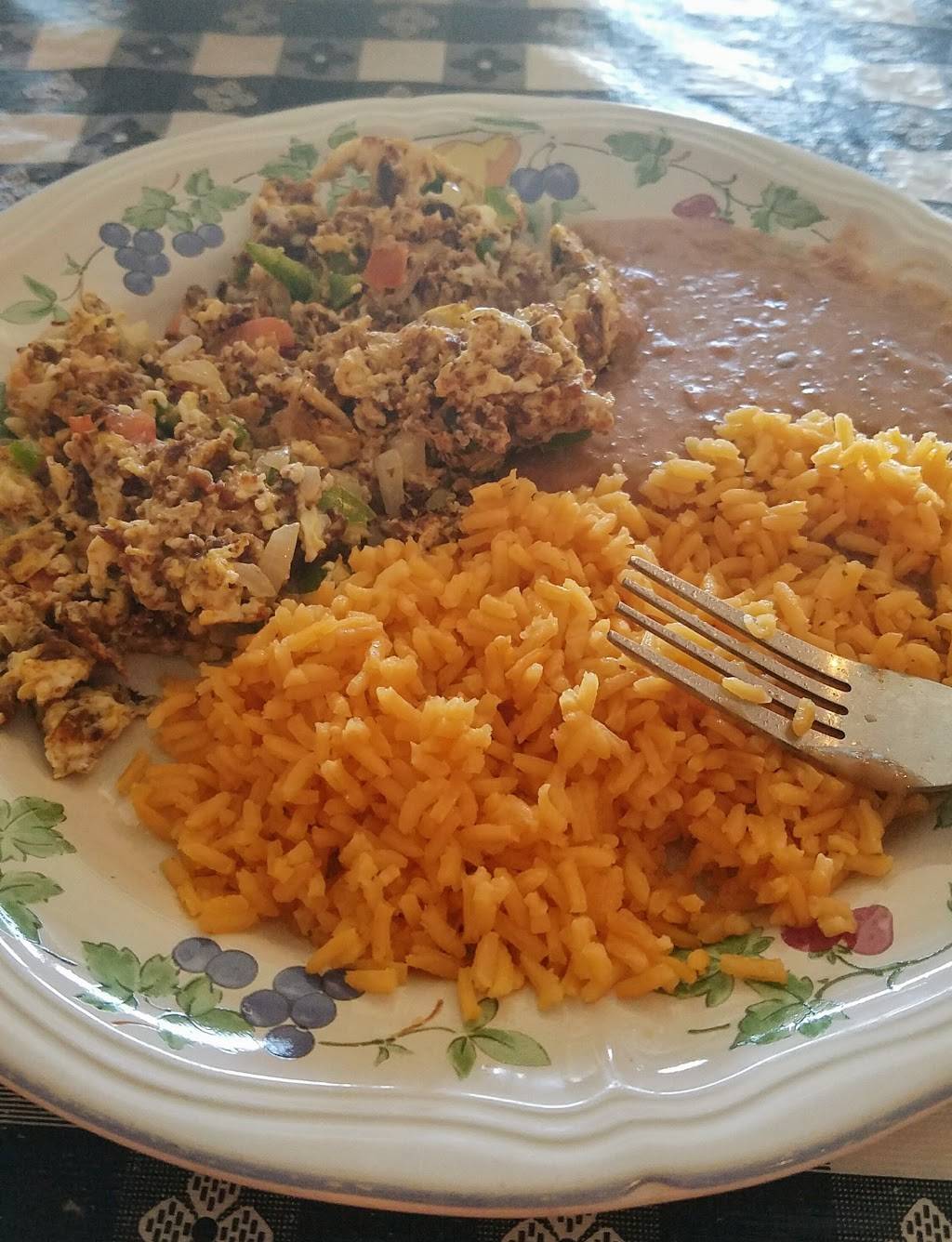 Nenas | restaurant | 1440 Castle Dr, Garland, TX 75040, USA | 9722762112 OR +1 972-276-2112