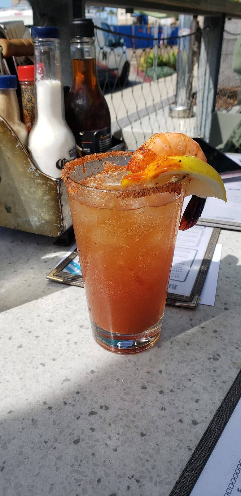 Hello Betty Fish House | restaurant | 211 Mission Ave, Oceanside, CA 92054, USA | 7607221008 OR +1 760-722-1008