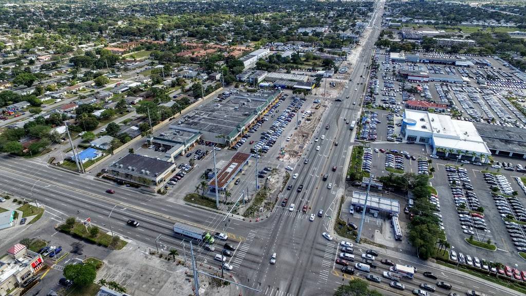 Little Caesars Pizza | meal takeaway | 2301 N 60th Ave, Hollywood, FL 33021, USA | 9549633629 OR +1 954-963-3629