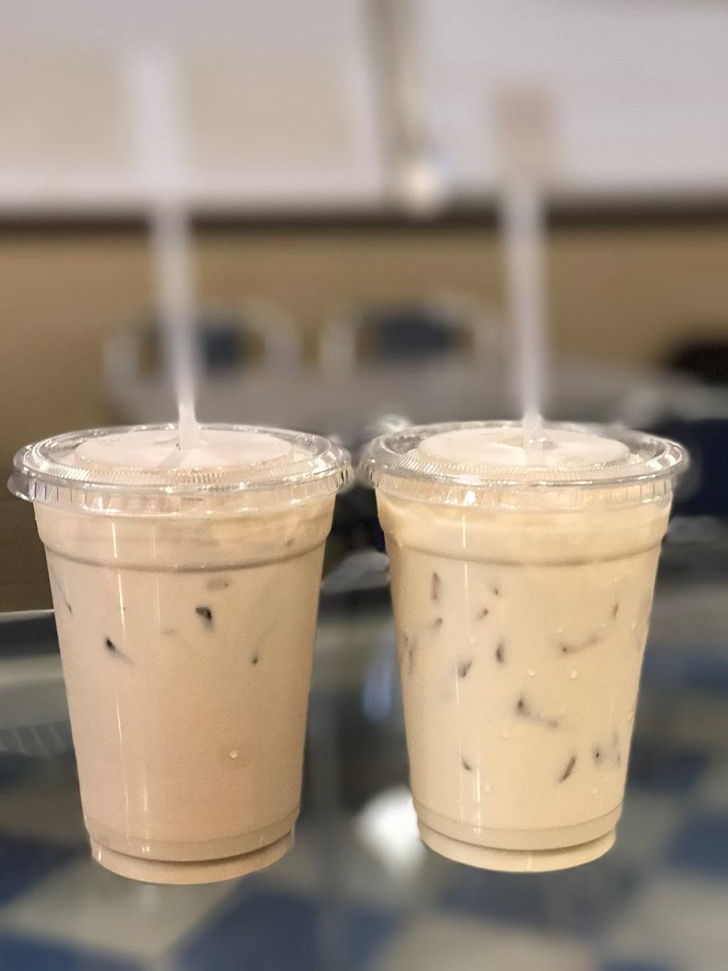 Daylight Donuts | bakery | 207 N Keller Dr, Effingham, IL 62401, USA | 2173424288 OR +1 217-342-4288