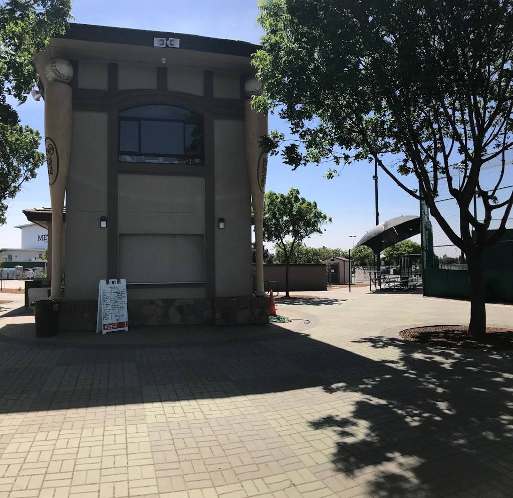 Granite Park | restaurant | 3950-3978 N Cedar Ave, Fresno, CA 93726, USA | 5593751003 OR +1 559-375-1003