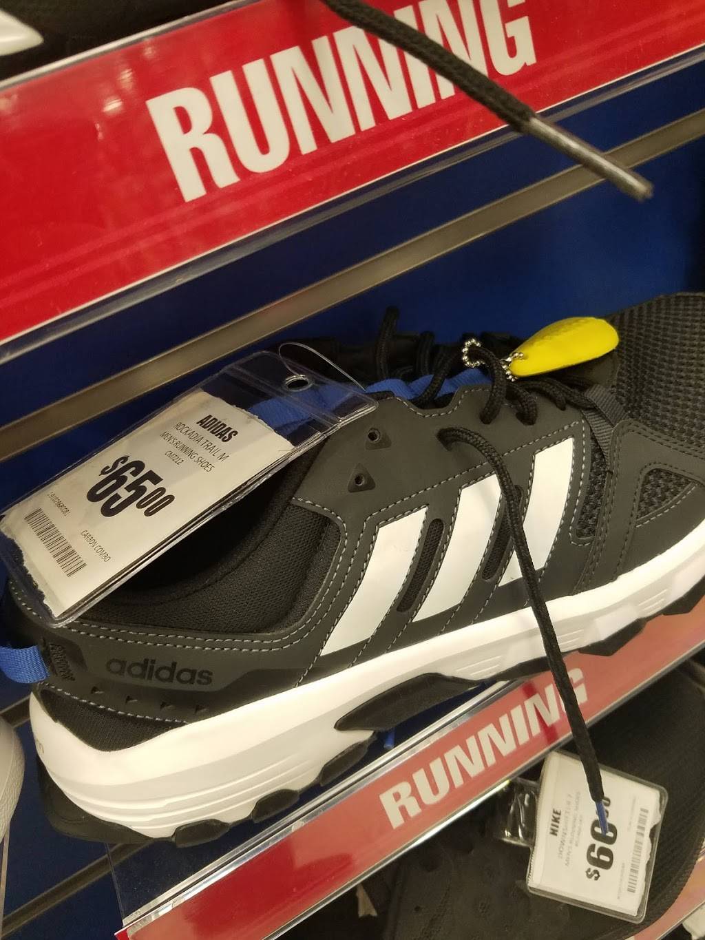 University Plaza | shopping mall | 9124 Reseda Blvd, Northridge, CA 91325, USA | 3104718184 OR +1 310-471-8184