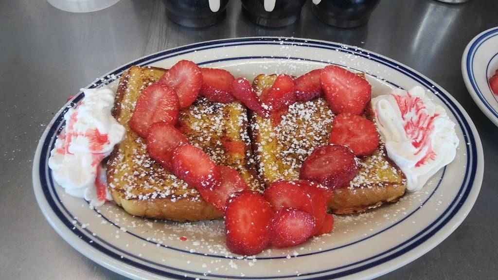 Seaport Diner | restaurant | 798 Dowd Ave, Elizabeth, NJ 07201, USA | 9083514510 OR +1 908-351-4510