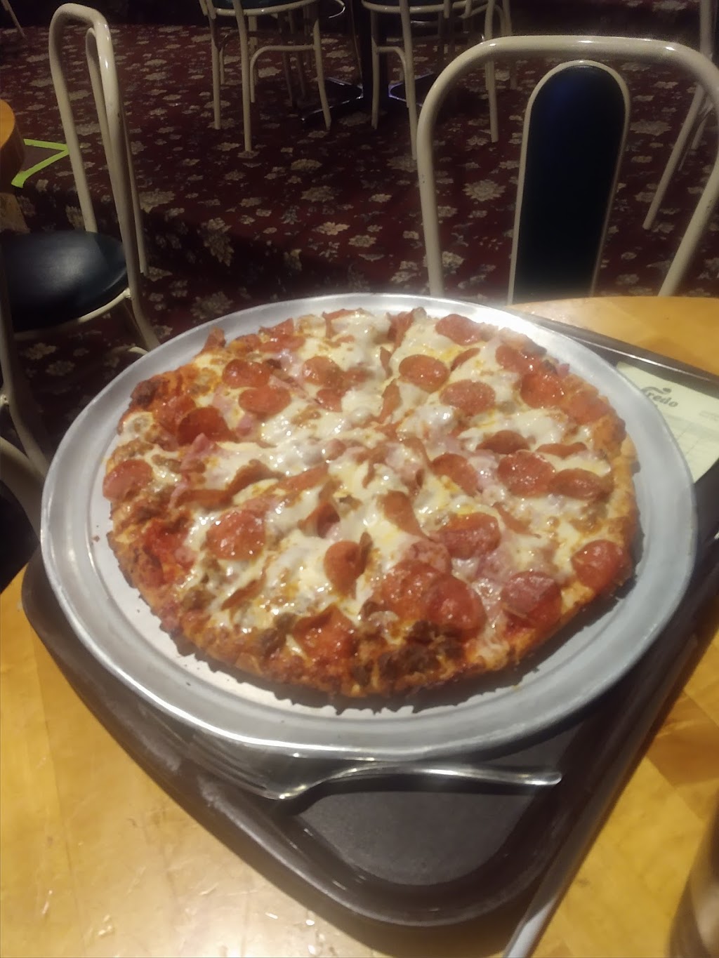 El Fredo PIzza | restaurant | 523 W 19th St, Sioux City, IA 51103, USA | 7122580691 OR +1 712-258-0691