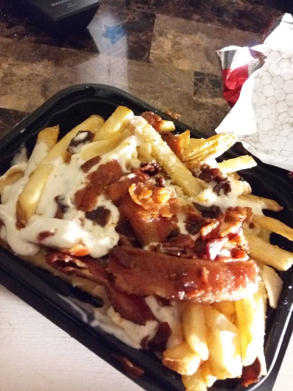 Wendys | restaurant | 46 E Hollis St, Nashua, NH 03060, USA | 6035948838 OR +1 603-594-8838